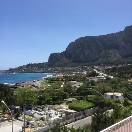 Meravigliosa Terrazza Sul Mare A Mondello Palermo